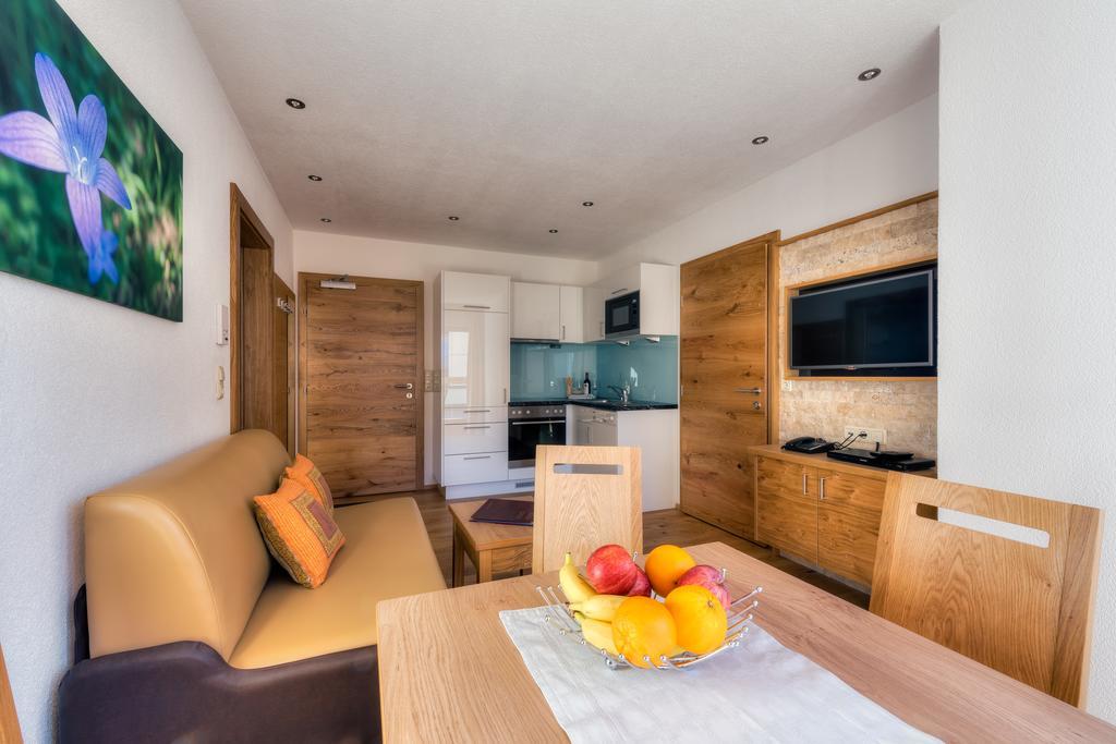 Bischoferhaus Daire Serfaus Oda fotoğraf